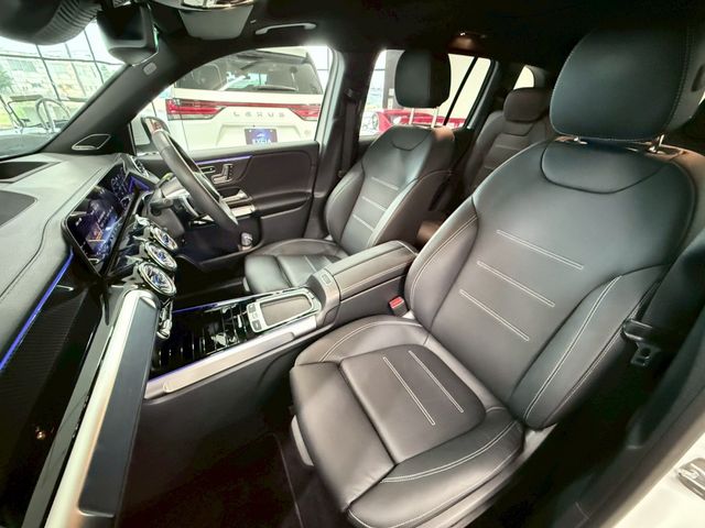MERCEDES BENZ GLB 2023 Image 31