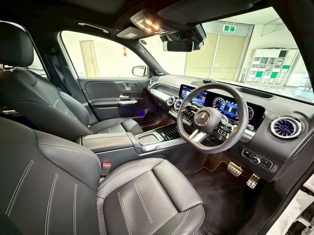 MERCEDES BENZ GLB 2023 Image 31