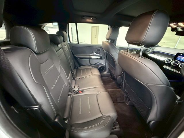 MERCEDES BENZ GLB 2023 Image 31
