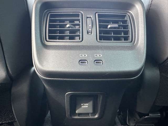 TOYOTA CROWN CROSSOVER 2022 Image 31