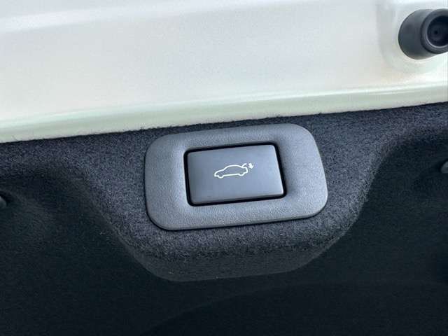 TOYOTA CROWN CROSSOVER 2022 Image 31