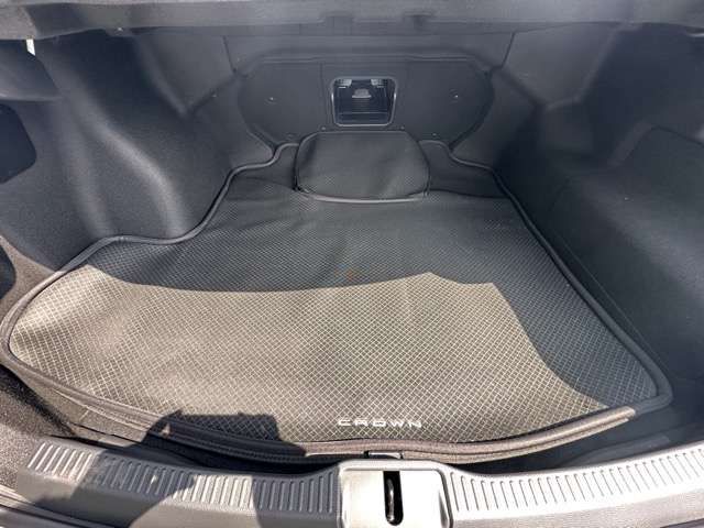 TOYOTA CROWN CROSSOVER 2022 Image 31