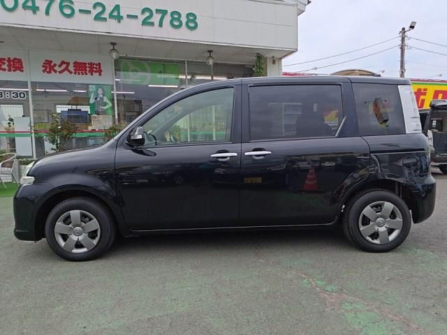 TOYOTA SIENTA 2012 Image 31