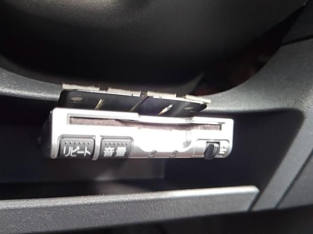 TOYOTA SIENTA 2012 Image 31