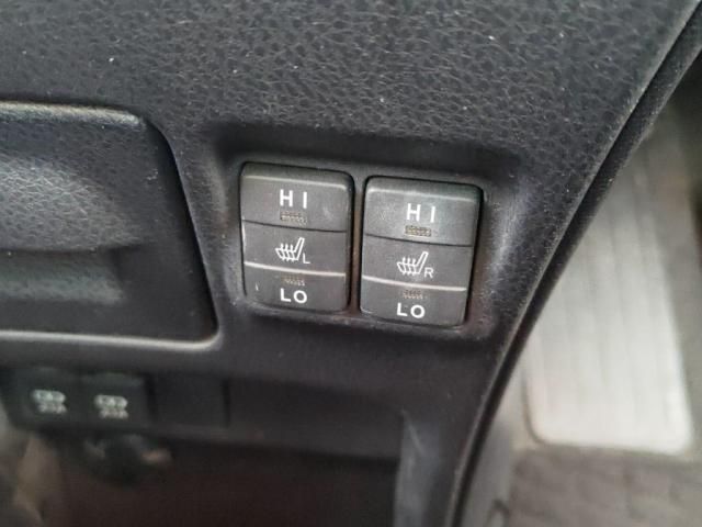 TOYOTA VOXY HYBRID 2017 Image 31