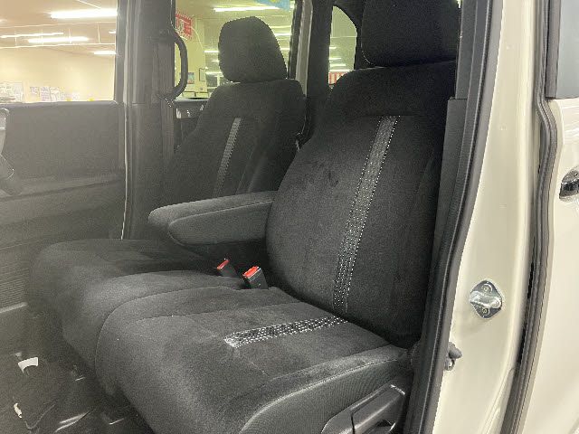 HONDA N BOX CUSTOM 2023 Image 31