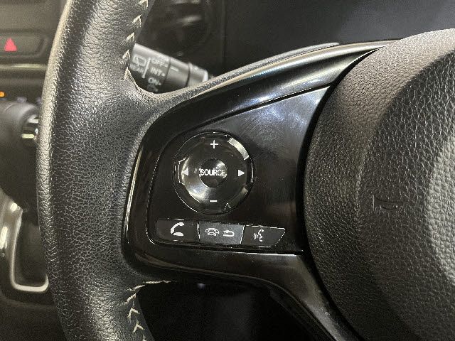 HONDA N BOX CUSTOM 2023 Image 31