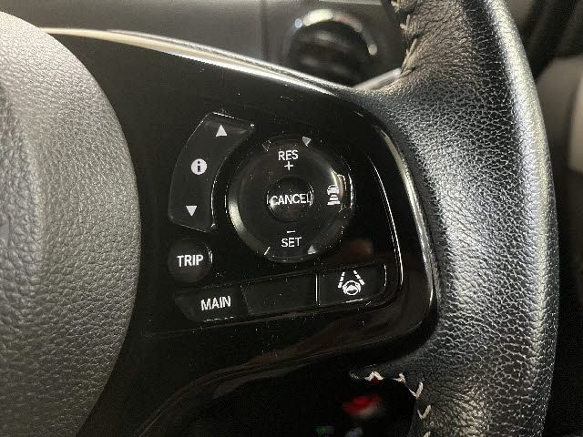 HONDA N BOX CUSTOM 2023 Image 31