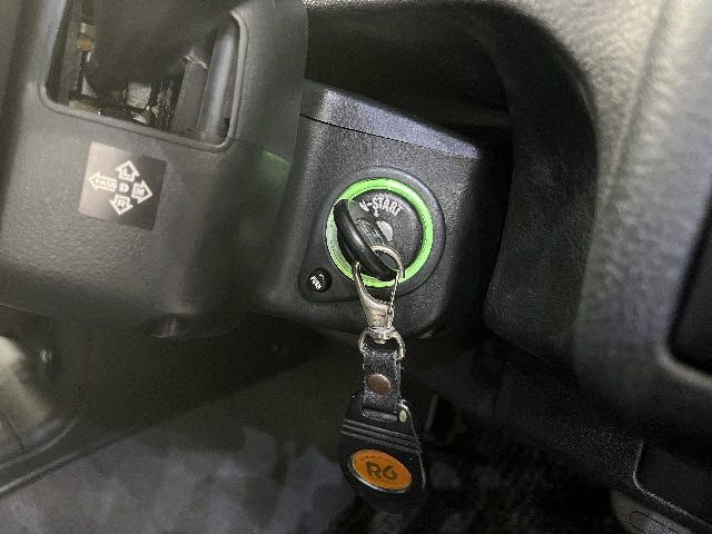 NISSAN CEFIRO 1993 Image 31