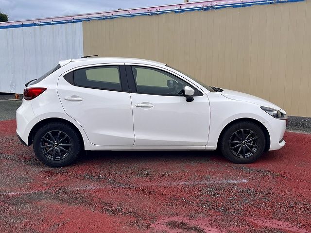 MAZDA 2 2022 Image 31