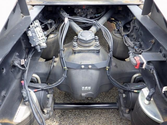 NISSAN DIESEL QUON 2019 Image 31