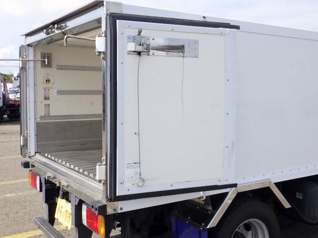 ISUZU ELF 2019 Image 31