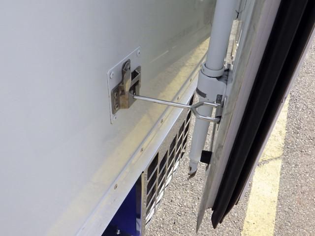 ISUZU ELF 2019 Image 31