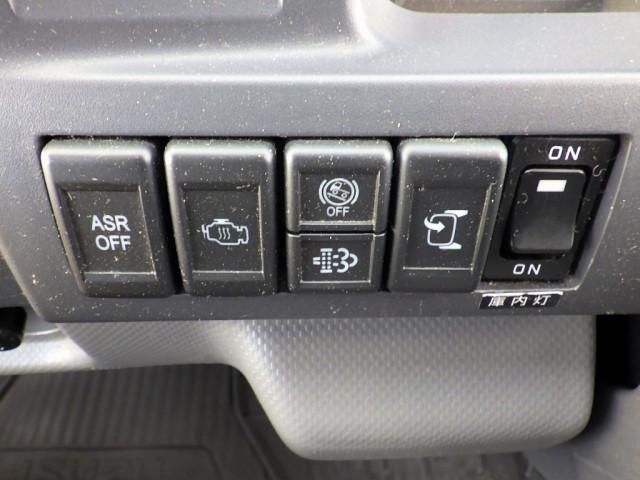 ISUZU ELF 2019 Image 31