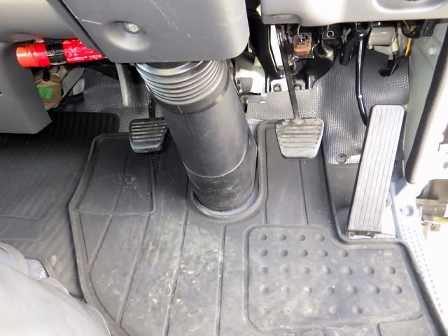 ISUZU ELF 2019 Image 31