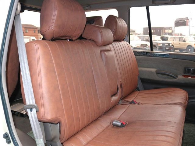 TOYOTA LANDCRUISER PRADO 2001 Image 31