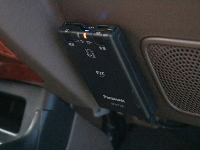 TOYOTA LANDCRUISER PRADO 2001 Image 31