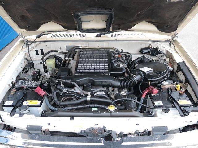 TOYOTA LANDCRUISER PRADO 2001 Image 31