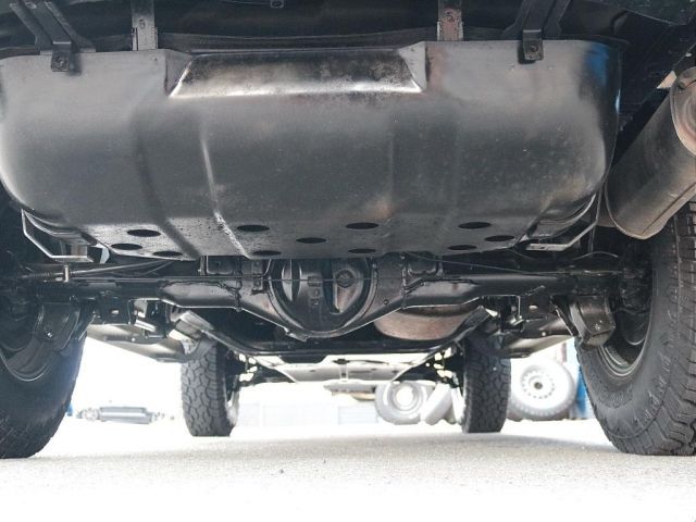 TOYOTA LANDCRUISER PRADO 2001 Image 31