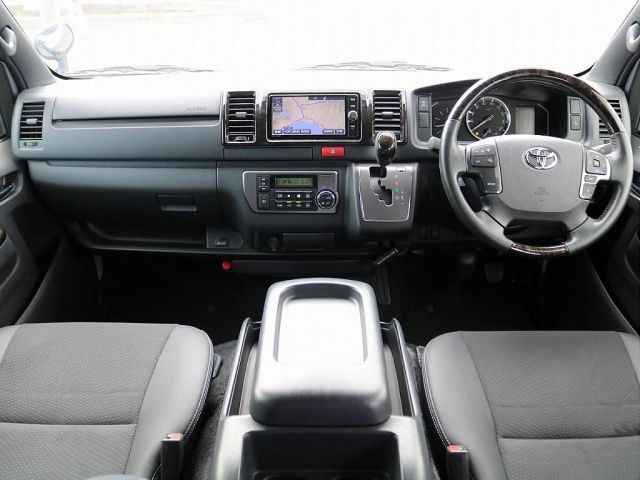 TOYOTA HIACE VAN 4WD 2023 Image 31