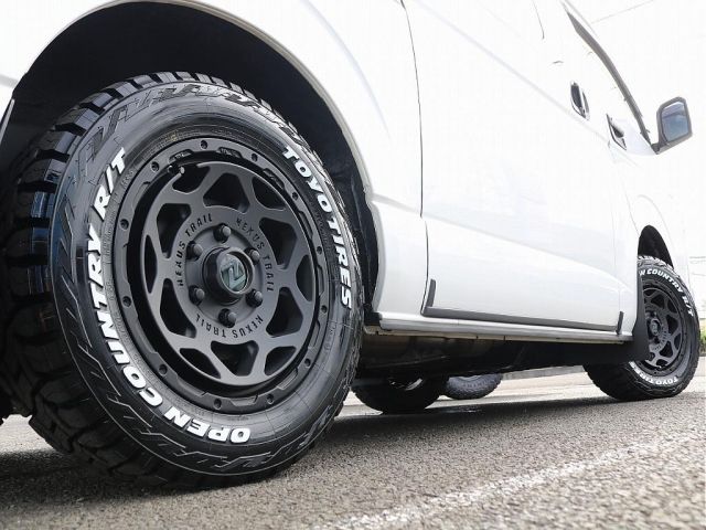 TOYOTA HIACE VAN 4WD 2023 Image 31