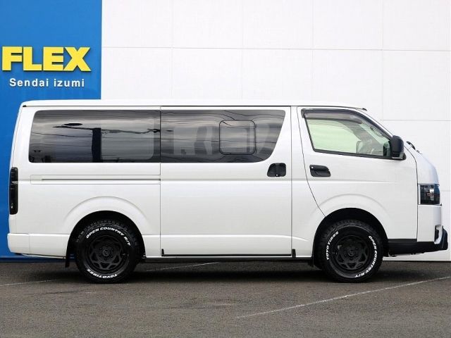 TOYOTA HIACE VAN 4WD 2023 Image 31