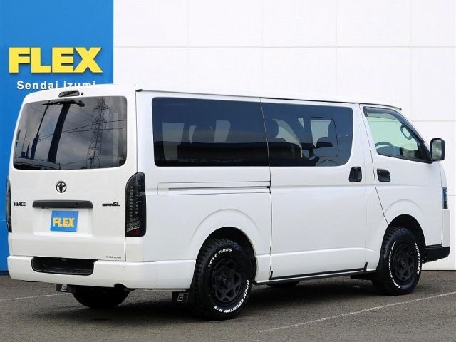 TOYOTA HIACE VAN 4WD 2023 Image 31