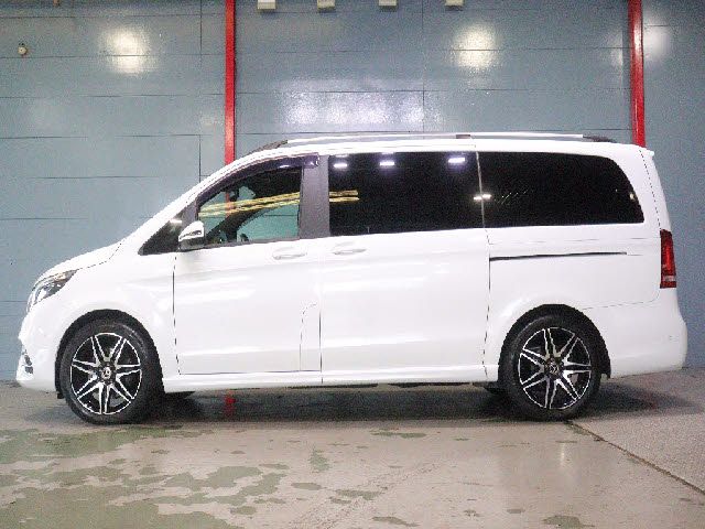 MERCEDES BENZ V CLAS 2021 Image 31