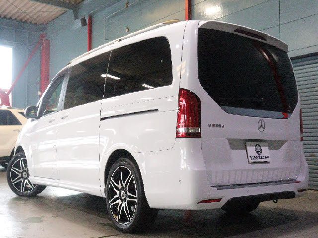 MERCEDES BENZ V CLAS 2021 Image 31
