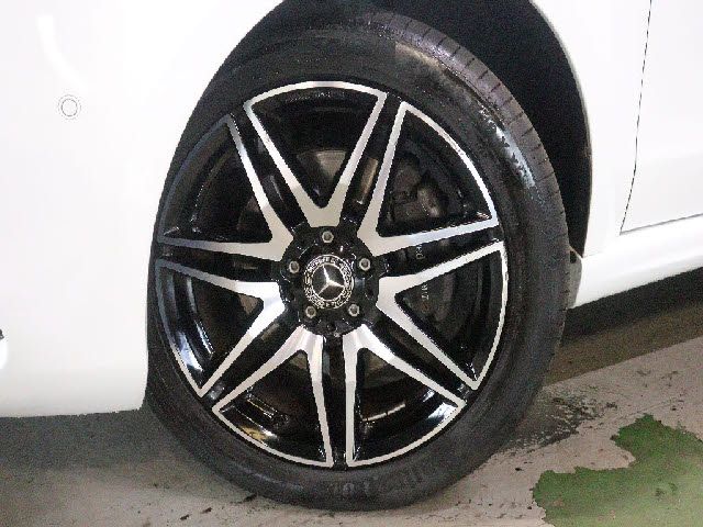 MERCEDES BENZ V CLAS 2021 Image 31