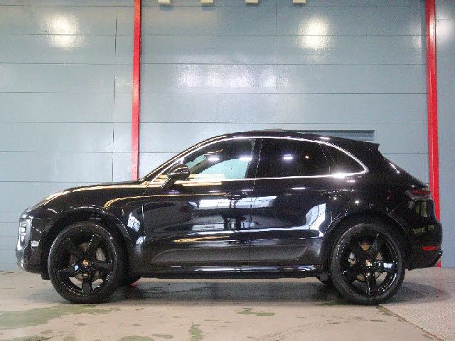 PORSCHE MACAN 2019 Image 31
