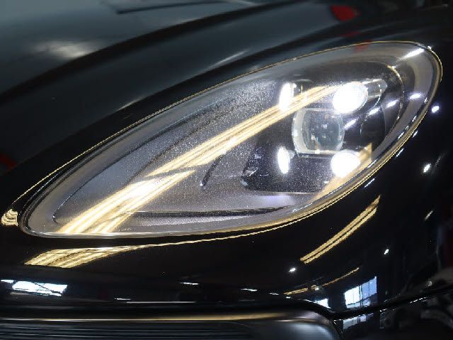 PORSCHE MACAN 2019 Image 31