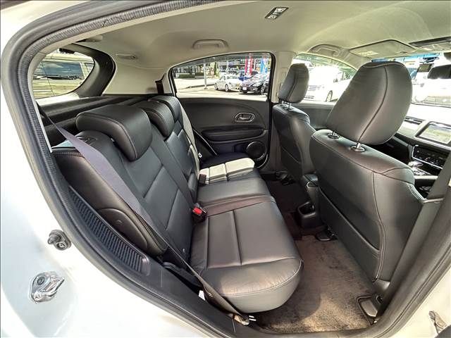 HONDA VEZEL HYBRID 2014 Image 31