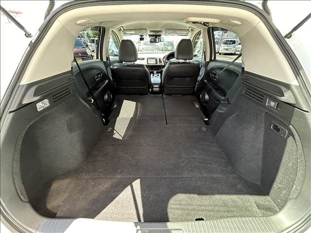 HONDA VEZEL HYBRID 2014 Image 31