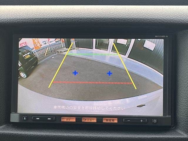 NISSAN NV350 CARAVAN 2017 Image 31