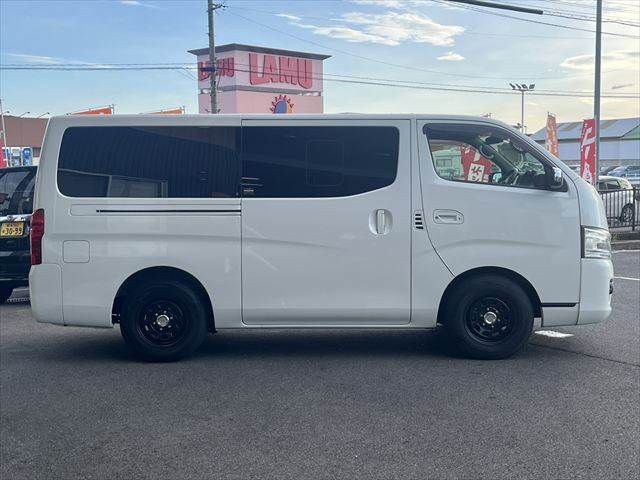 NISSAN NV350 CARAVAN 2017 Image 31