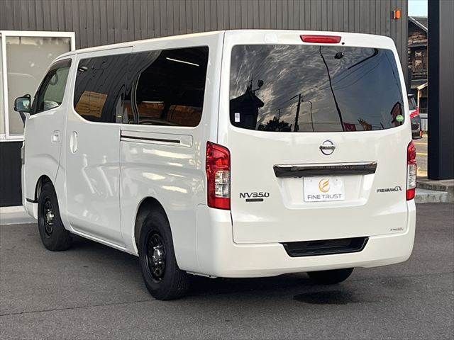 NISSAN NV350 CARAVAN 2017 Image 31