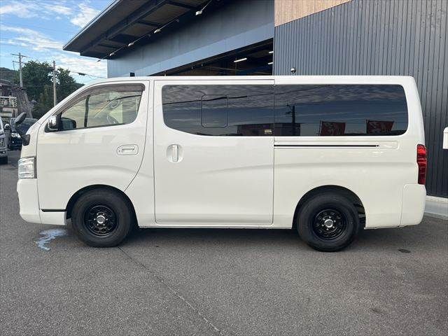 NISSAN NV350 CARAVAN 2017 Image 31