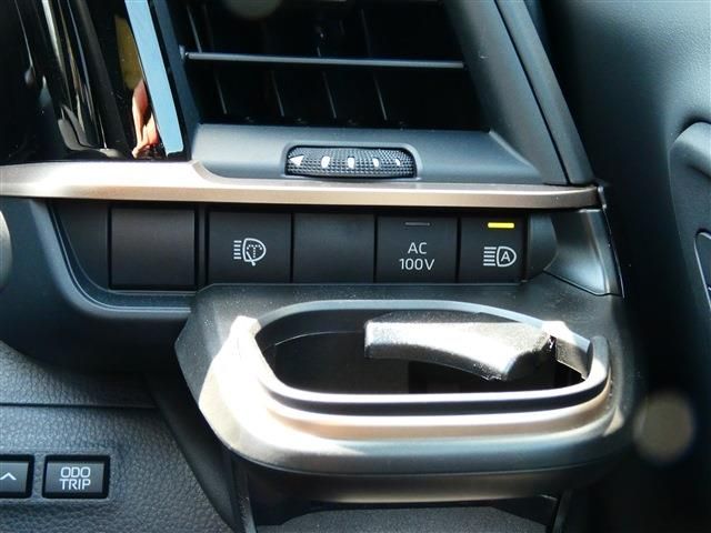 TOYOTA CROWN SPORT 2024 Image 31