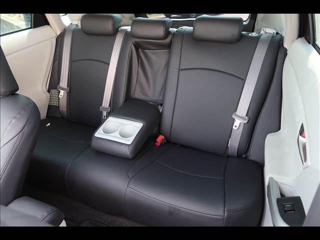 TOYOTA PRIUS 2012 Image 31