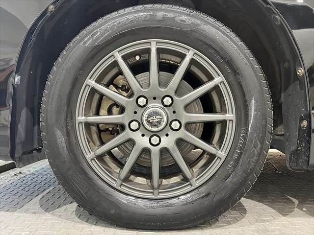 TOYOTA VOXY HYBRID 2014 Image 31