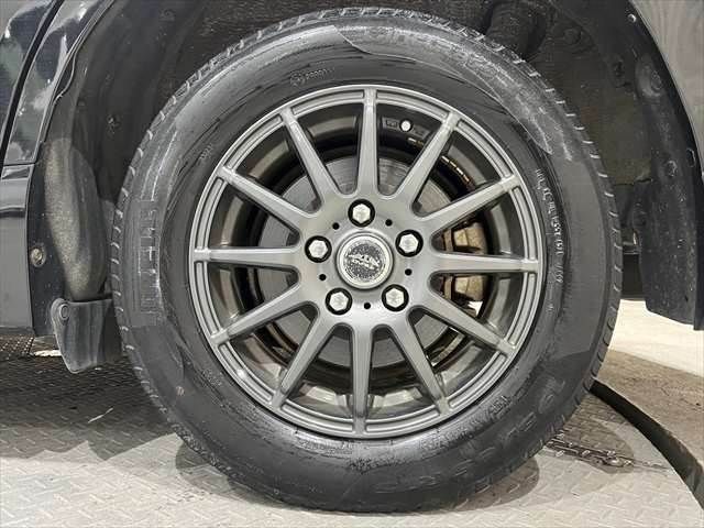 TOYOTA VOXY HYBRID 2014 Image 31