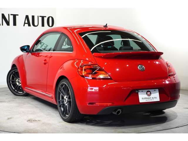 VOLKSWAGEN THE BEETL 2012 Image 31