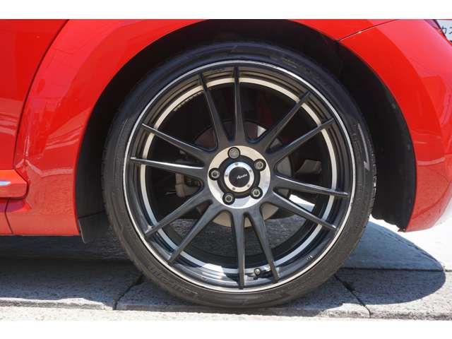 VOLKSWAGEN THE BEETL 2012 Image 31