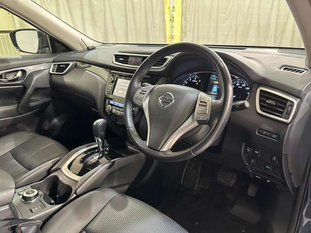 NISSAN X-TRAIL 4WD 2015 Image 31