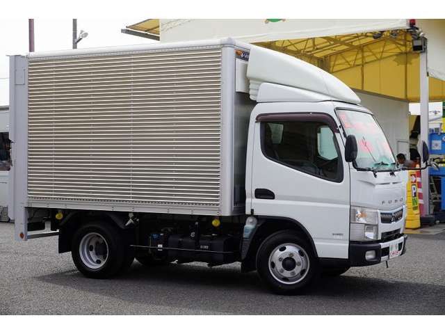 MITSUBISHI CANTER 2017 Image 31