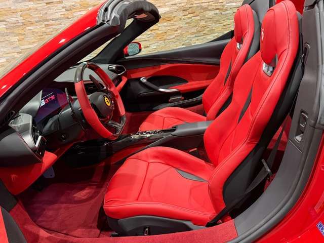 FERRARI 296 GTS 2025 Image 31