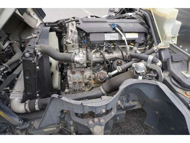 MITSUBISHI CANTER 2018 Image 31