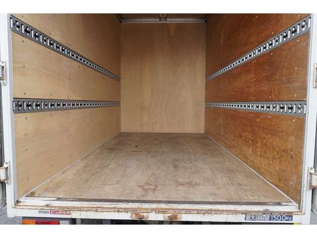 MITSUBISHI CANTER 2018 Image 31