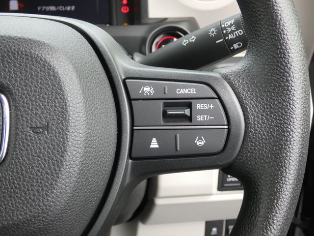 HONDA N BOX 2024 Image 31